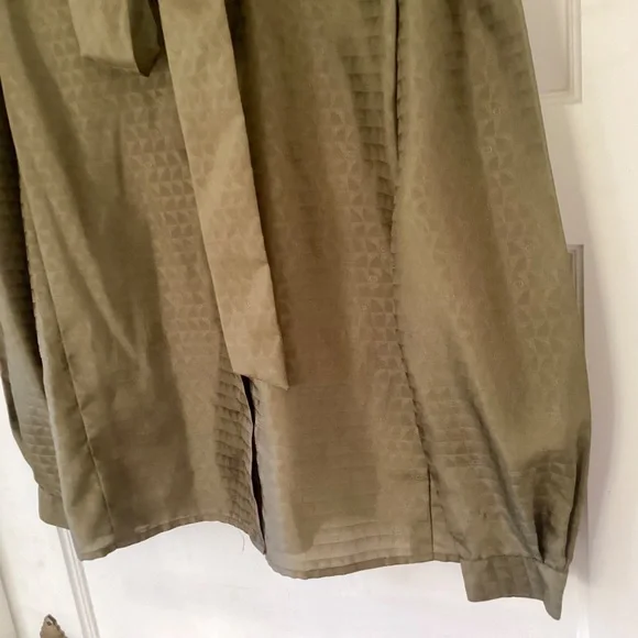 Christian Dior Vintage Olive Green Neck Bow tie Blouse size 6 Logo Old Money - Picture 5 of 16